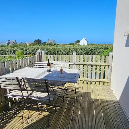Vue A 200 M D'une Magnifique Et Des Restaurants Lejlighed Plouguerneau